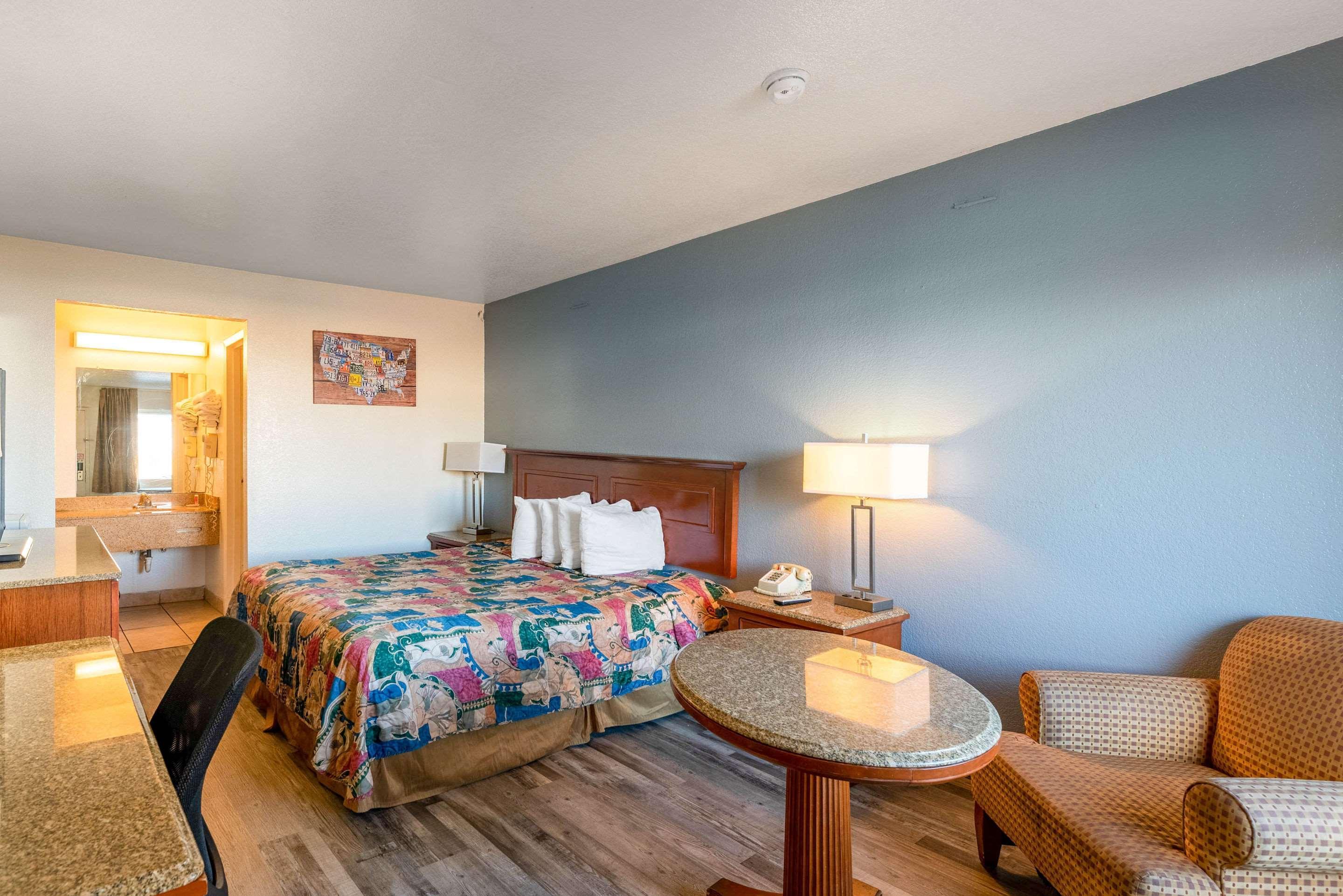 Econo Lodge Phoenix North I-17 Kültér fotó